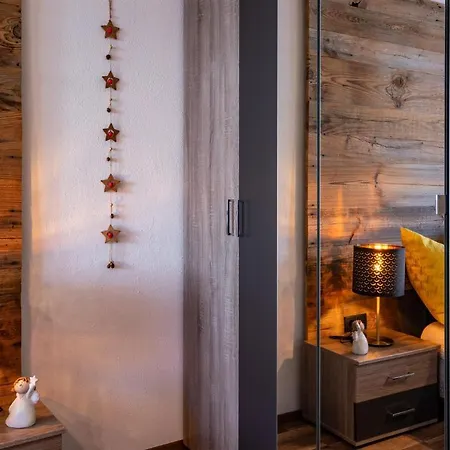 Zillerstubchen Appartement Schlitters